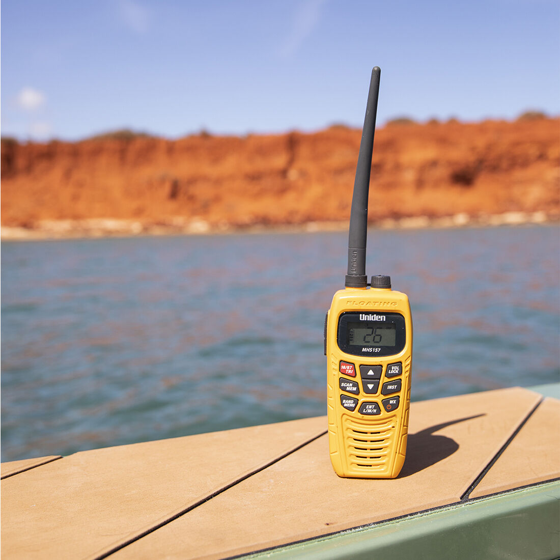 Uniden Dual Band VHF/UHF Radio 5/1W Waterproof MHS157, , scaau_hi-res