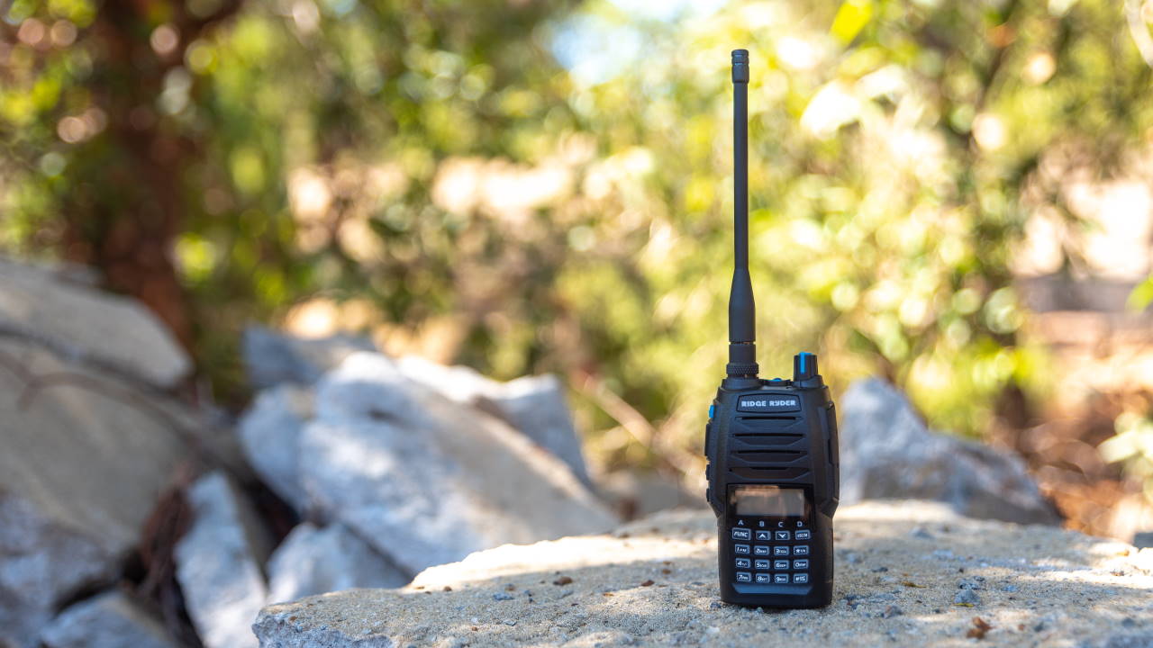 Ridge Ryder UHF Radio