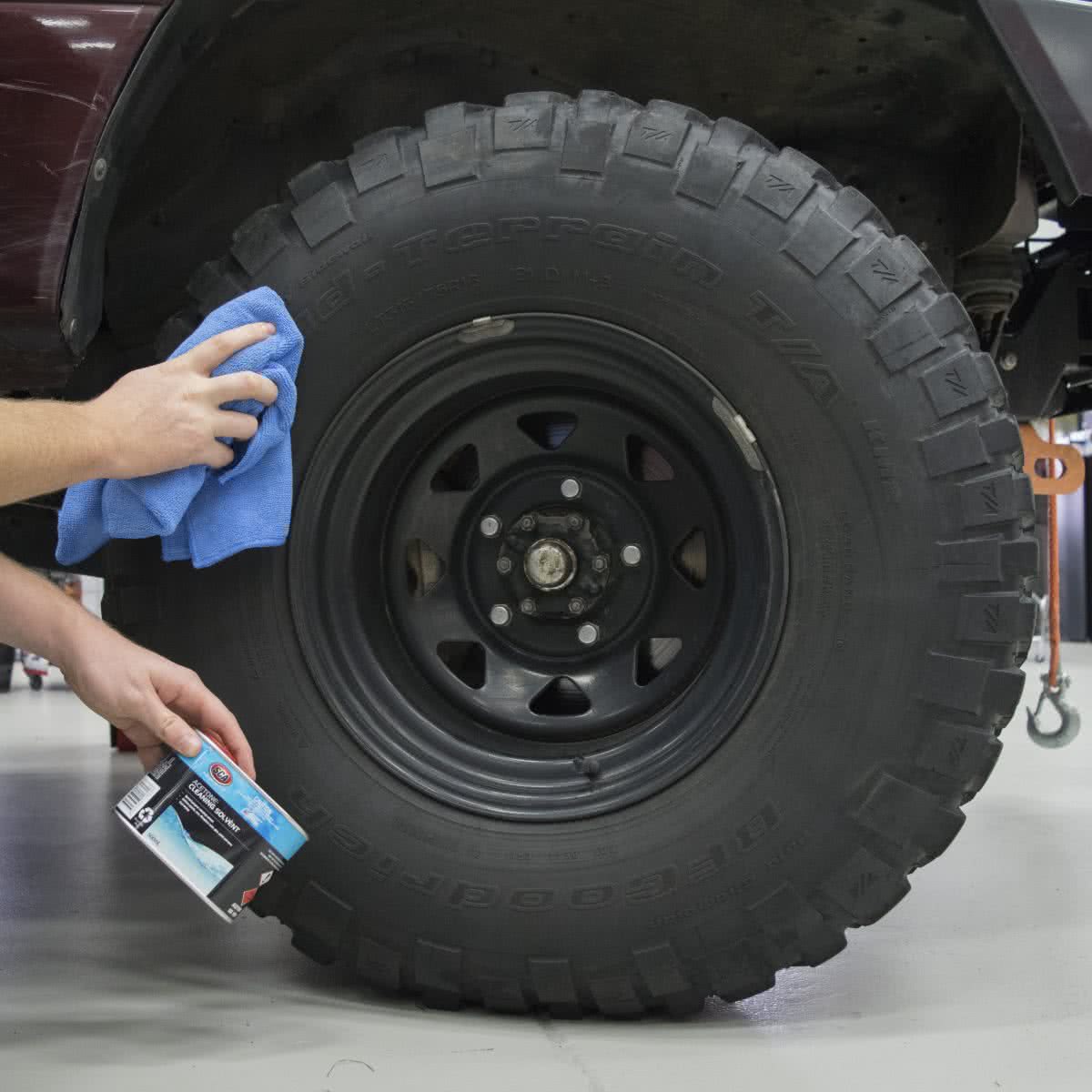 How To Apply Tyre Stickers